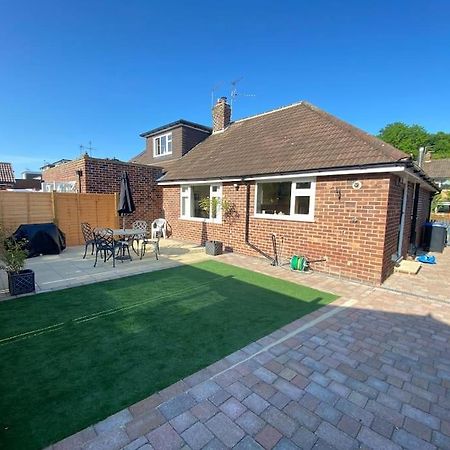 Home In Harrogate Bagian luar foto